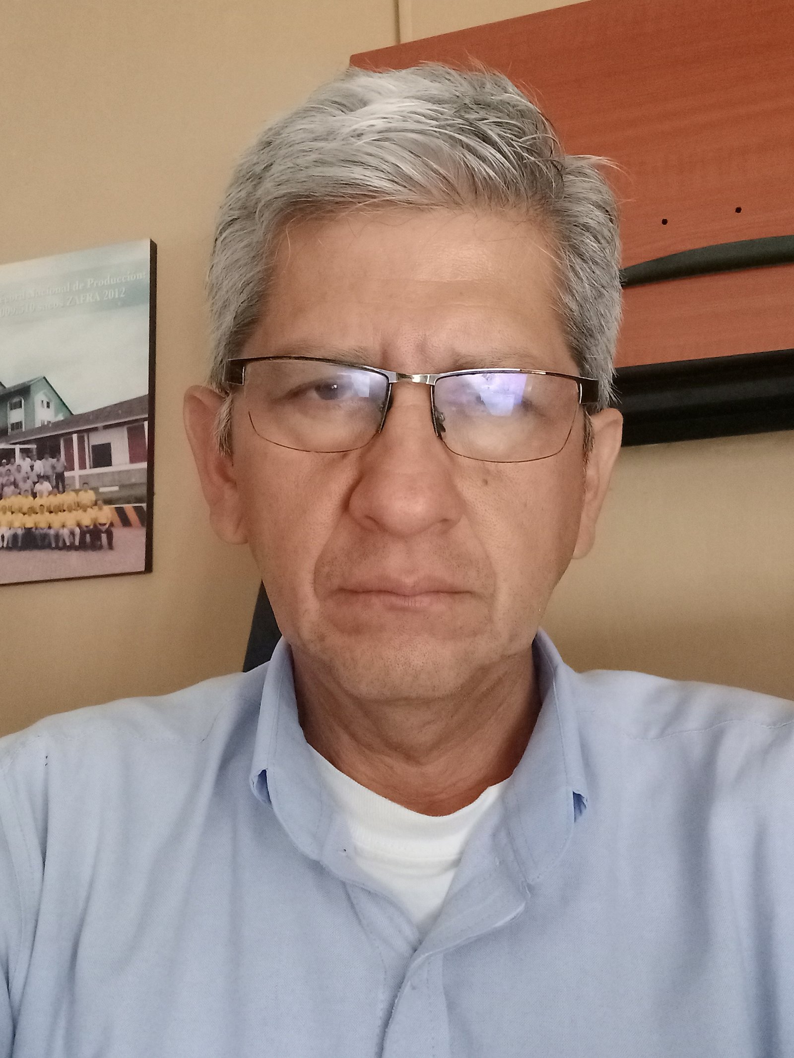 🇪🇨 Edmundo López Lucero (Ecuador)